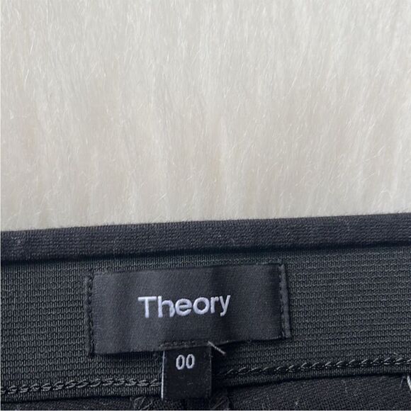 Theory Cropped Slim Pants 00 Black Thaniel - Picture 6 of 8
